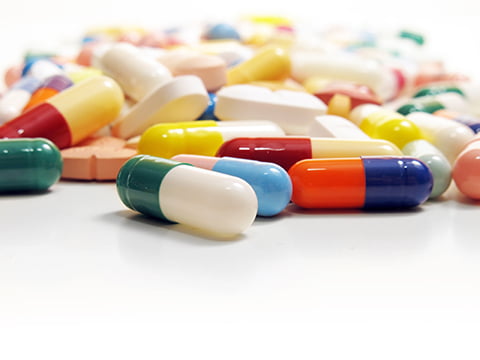 Pharmaceutical powder processing equipment